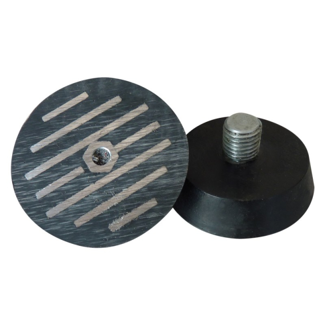 Fixation polyuréthane aimantée